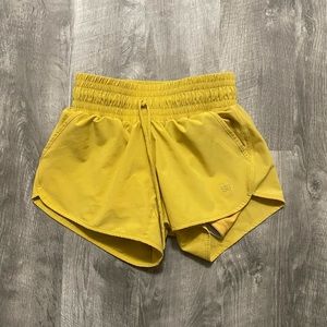 Albion Fit lunge shorts